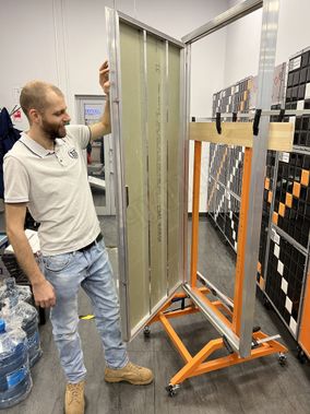 Люк под покраску Мега-Мастер Элит II 1 створка, средний профиль Люк под покраску Мега-Мастер Элит II 1 створка, средний профиль