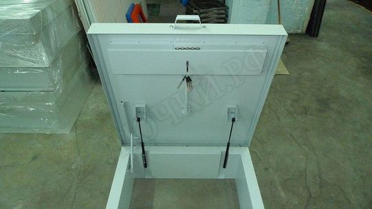 Люк для выхода на кровлю Оптимус 900*900 Люк для выхода на кровлю Оптимус 900*900